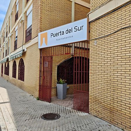 Apartamentos Puerta Del Sur Sevilla Dış mekan fotoğraf