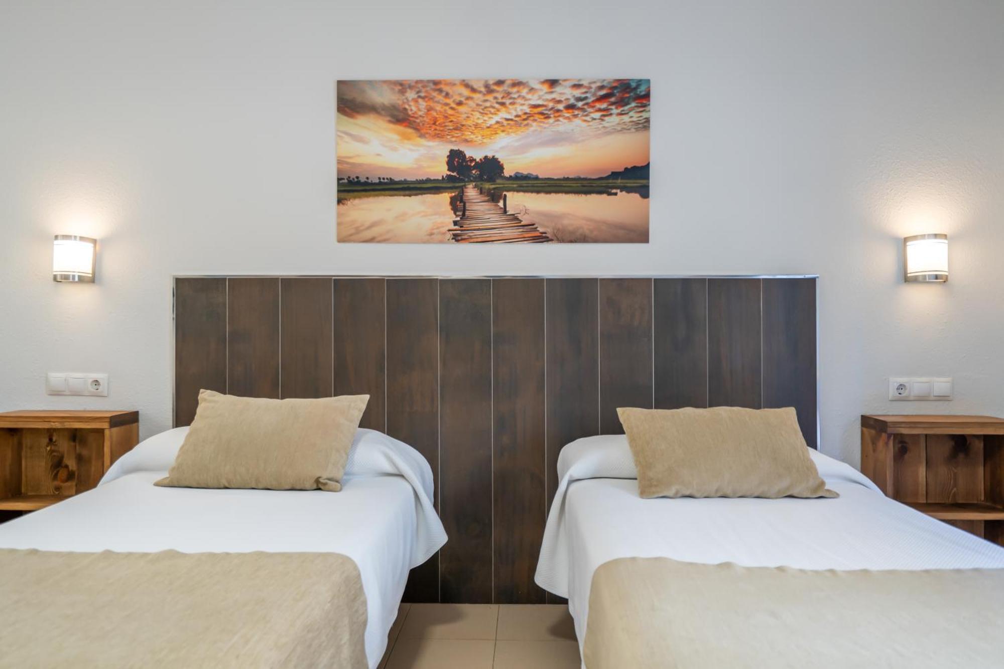 Apartamentos Puerta Del Sur Sevilla Dış mekan fotoğraf